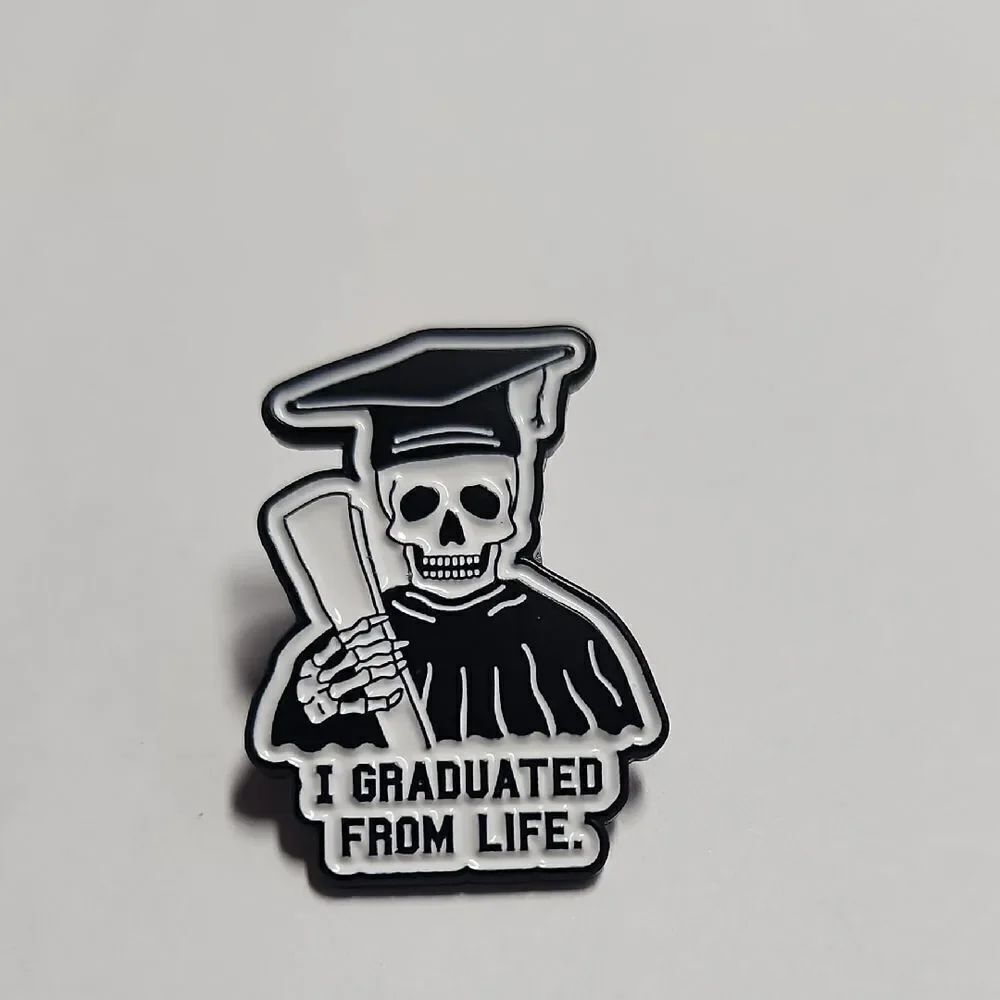 Black and White Graduation Skull Pin